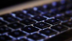 Docker 跨架构运行指南:使用 QEMU 实现 ARM 容器在 x86 主机运行 Docker 跨架构运行指南:使用 QEMU 实现 ARM 容器在 x86 主机运行